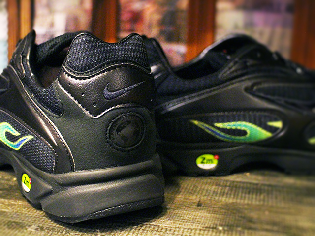 ZOOM STREAK SPECTRUM PLUS “SUPREME” BLACK01