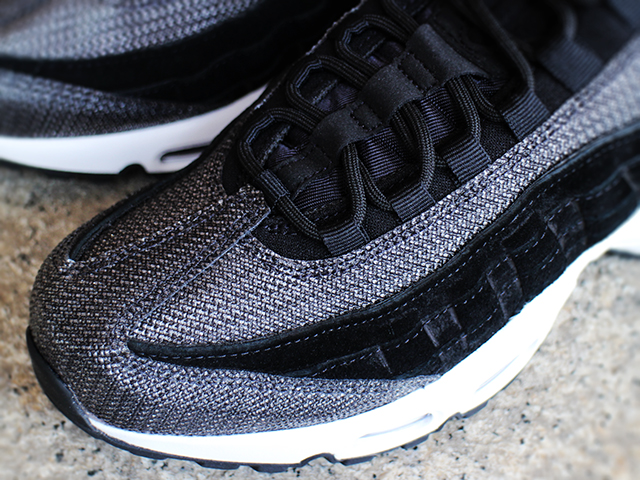 WMNS AIR MAX 95 PREMIUM “BLACK /BLACK”01
