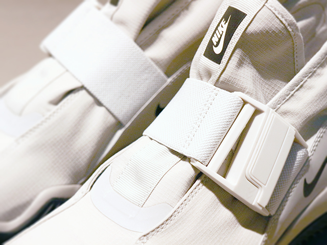 KOMYUTER PREMIUM “LIGHT BONE”01