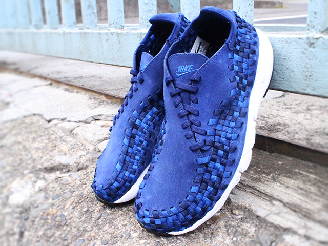 AIR FOOTSCAPE WOVEN NM “BINARY BLUE”01