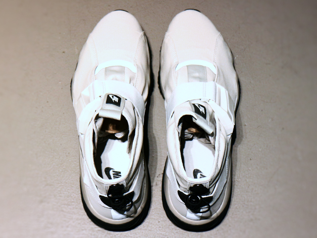 KOMYUTER PREMIUM “LIGHT BONE”01