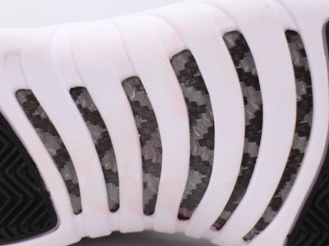 AIR JORDAN 12 RETRO 130690-163 - 5