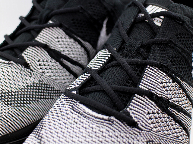 FLYKNIT TRAINER AH8396-005 - 3