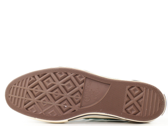 CHUCK 70 161443C - 4