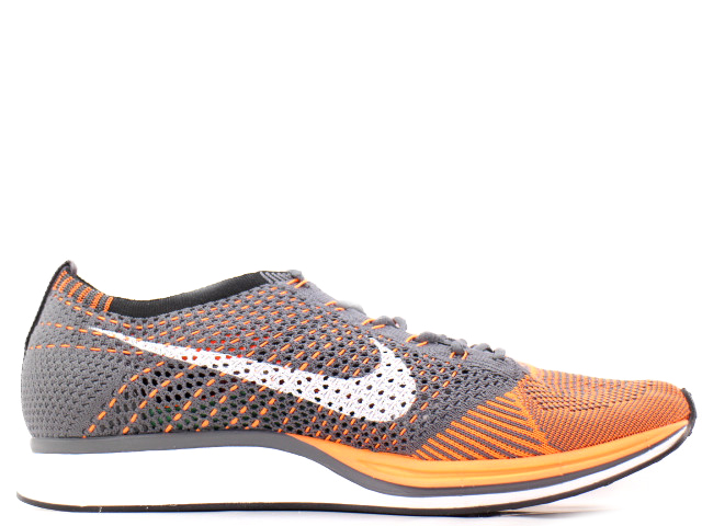 FLYKNIT RACER 526628-810 - 3