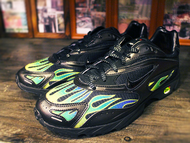 ZOOM STREAK SPECTRUM PLUS “SUPREME” BLACK01