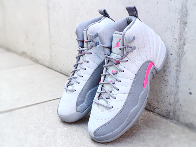 AIR JORDAN 12 RETRO GG “WOLF GREY/VIVID PINK”01