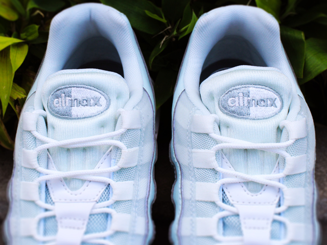 WMNS AIR MAX 95 “BARELY GREY”01