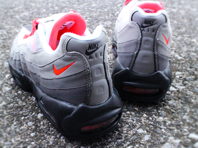 AIR MAX 95 OG “SOLAR RED 2018”01