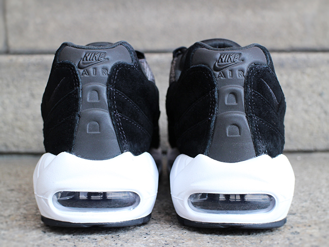 WMNS AIR MAX 95 PREMIUM “BLACK /BLACK”01
