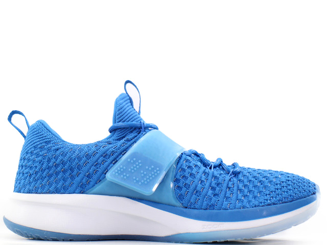 JORDAN TRAINER 2 FLYKNIT 921210-402 - 3