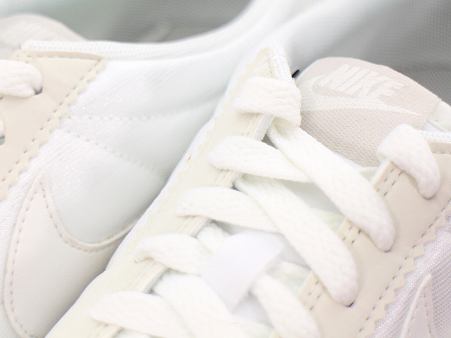 WMNS CLASSIC CORTEZ NYLON 749864-103 - 5