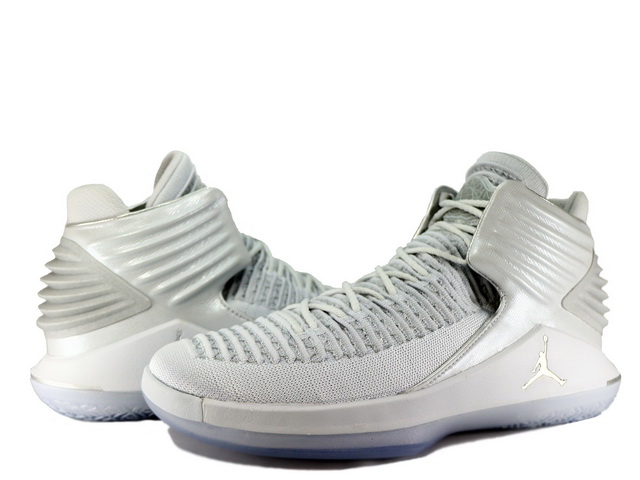 Red Jordan Sepatu Basket 32s Jordans AIR JORDAN 32 PF スニーカー