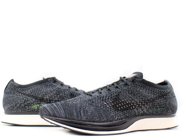 Nike flyknit racer 28.5cm 白