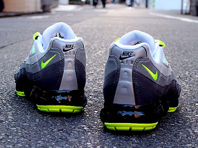 AIR VAPORMAX 95 “NEON YELLOW”01