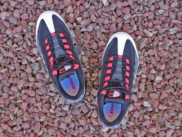 AIR VAPORMAX 95 “HOT RED”01