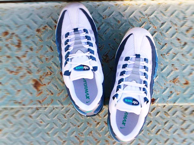 AIR VAPORMAX 95 “BLUE GRADATION”01