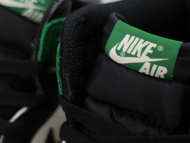 AIR JORDAN 1 RETRO HIGH OG 555088-302 - 4