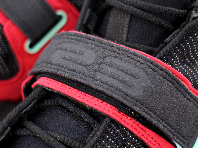 JORDAN BLACK CAT AR0772-006 - 5