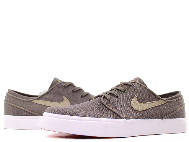 Nike sb zoom janoski cvs dc Clearance