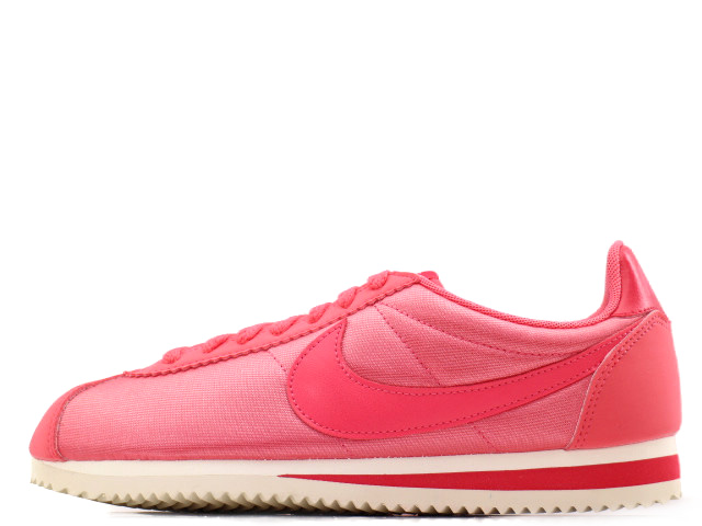 wmns classic cortez nylon