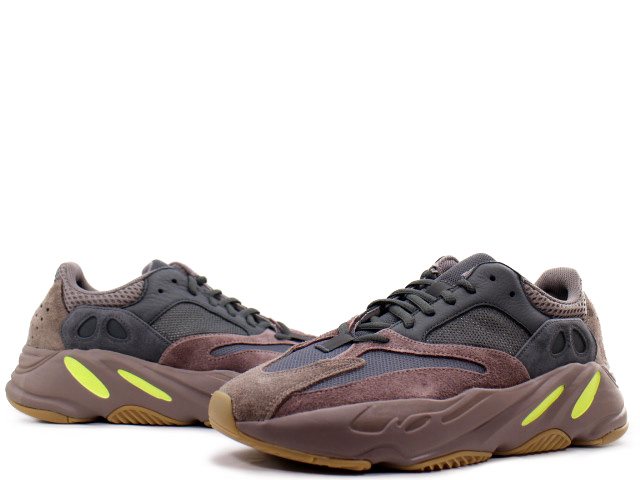 YEEZY BOOST 700 EE9614 - 1