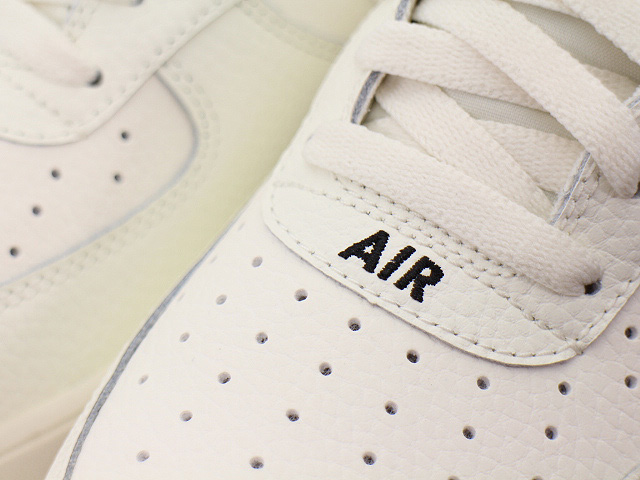 AIR FORCE 1 07 LTHR AJ7280-102 - 4