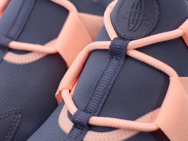 WMNS AIR HUARACHE CITY LOW AH6804-012 - 5