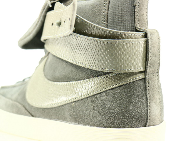 WMNS BLAZER MID TWIST SUEDE 599386-001 - 6