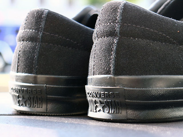 CONVERSE ONE STAR OX “BLACK SUEDE”01