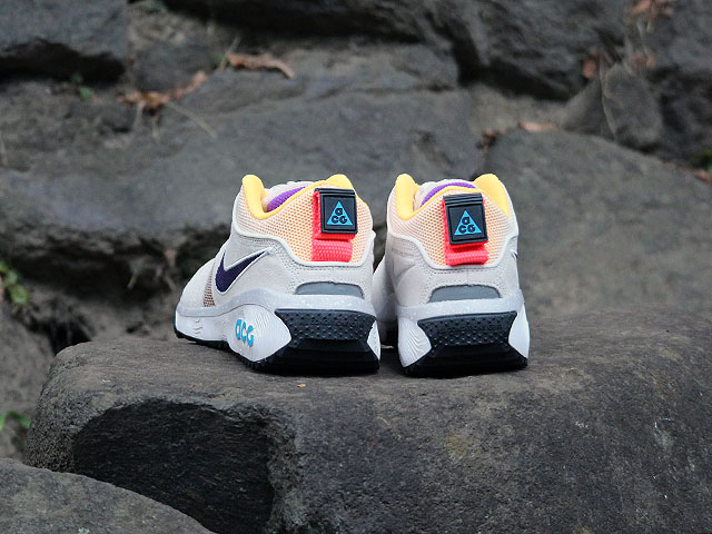 ACG DOG MOUNTAIN “SUMMIT WHITE/BLACK”01