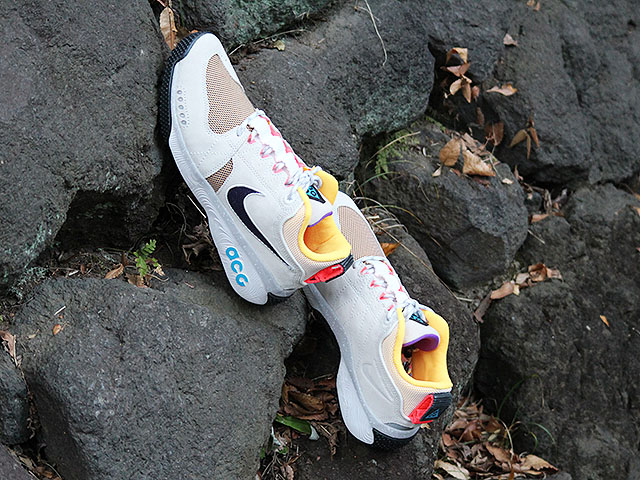 ACG DOG MOUNTAIN “SUMMIT WHITE/BLACK”01