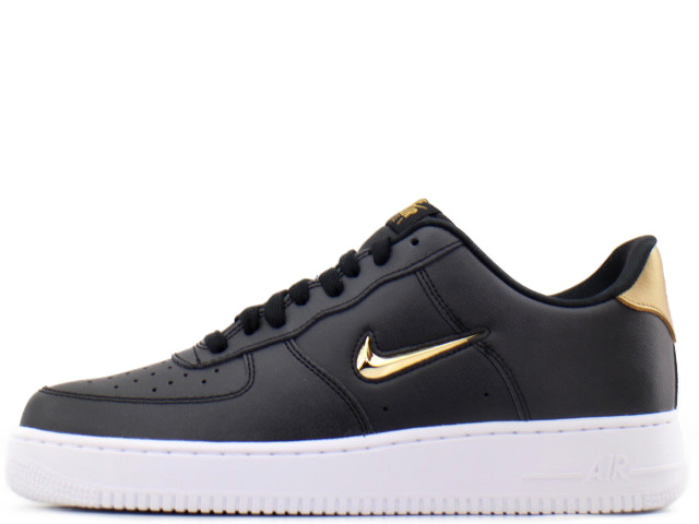 AIR FORCE 1 07 LV8 LTHR