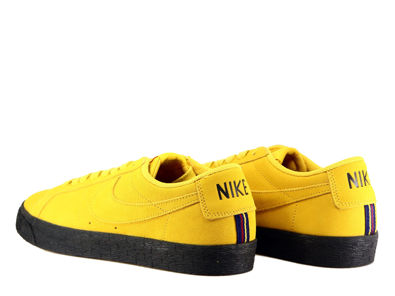 SB ZOOM BLAZER LOW 864347-701 - 3