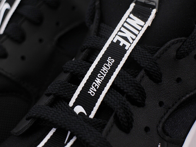 AIR HUARACHE RUN PRM ZIP BQ6164-001 - 5