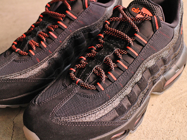 AIR MAX 95 “RUNNIN’GUUNIN”01