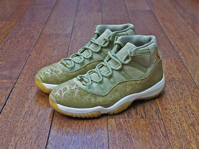 WMNS AIR JORDAN 11 RETRO “OLIVE LUX”01