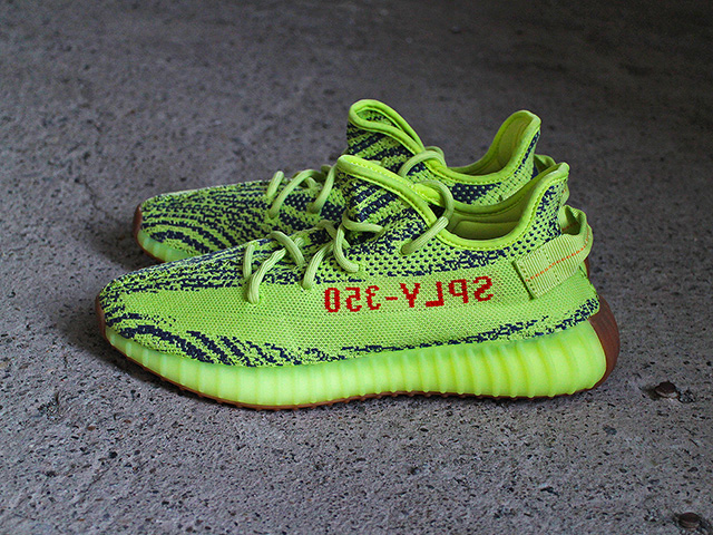 YEEZY BOOST 350 V2 “SEMI FROZEN YELLOW”01