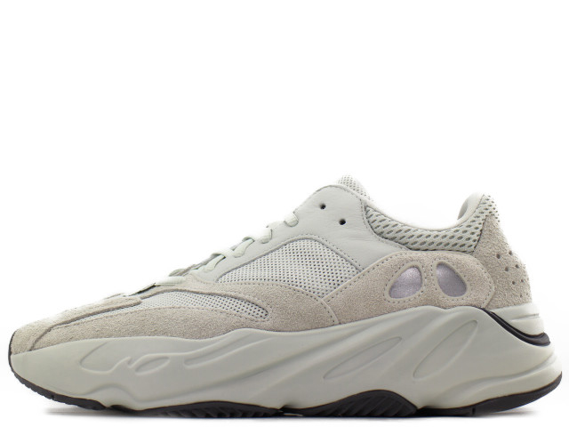 YEEZY BOOST 700 SOLT