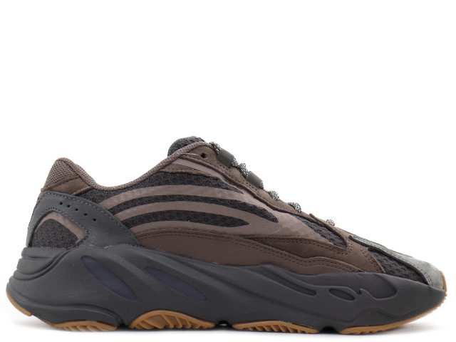 YEEZY BOOST 700 V2 EG6860 - 1
