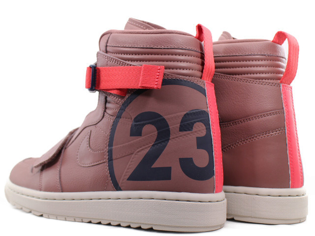 AIR JORDAN 1 MOTO AT3146-204 - 2