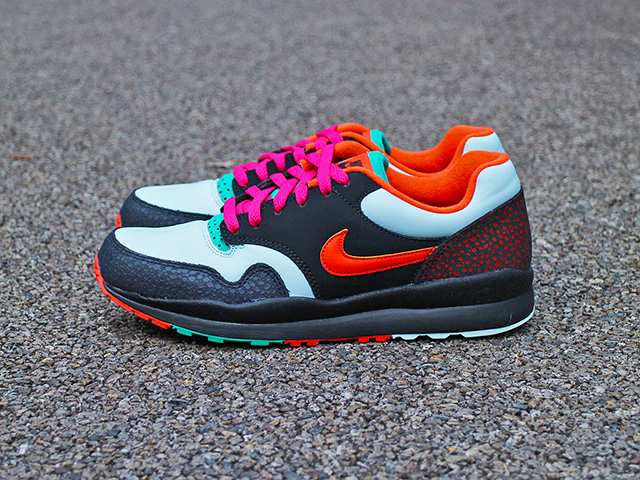 AIR SAFARI SE “TECH PACK”01