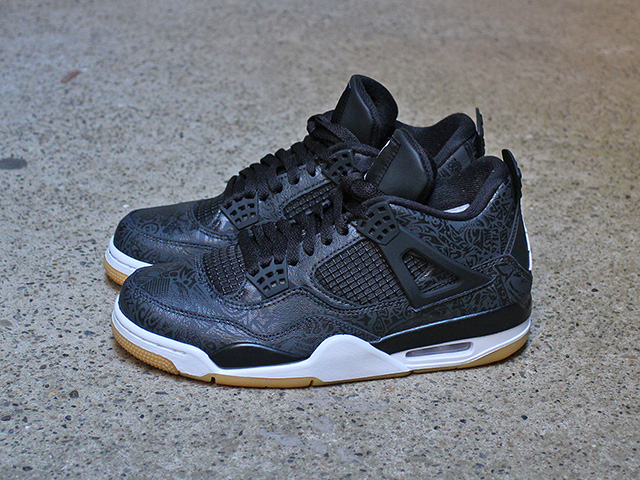 AIR JORDAN 4 RETRO SE “BLACK LASER”01