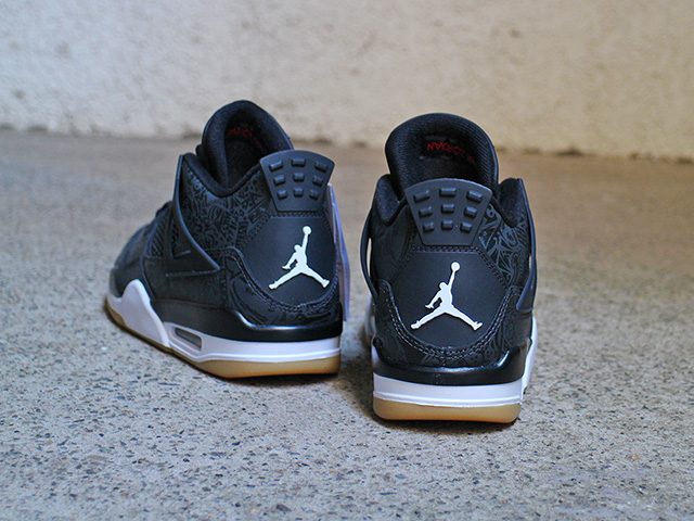 AIR JORDAN 4 RETRO SE “BLACK LASER”01