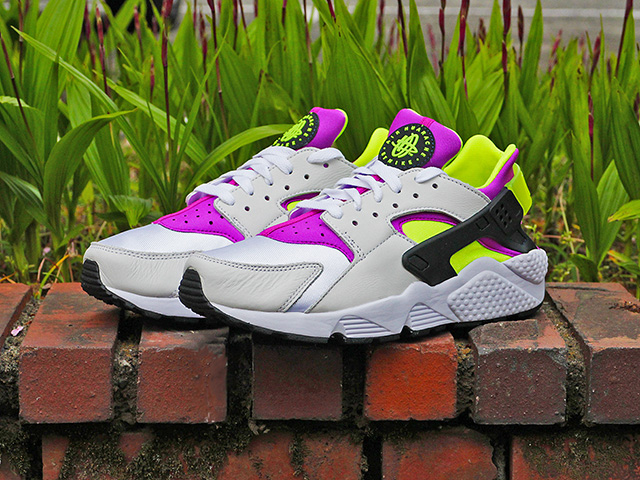 AIR HUARACHE RUN 91 QS “NEON YELLOW”01