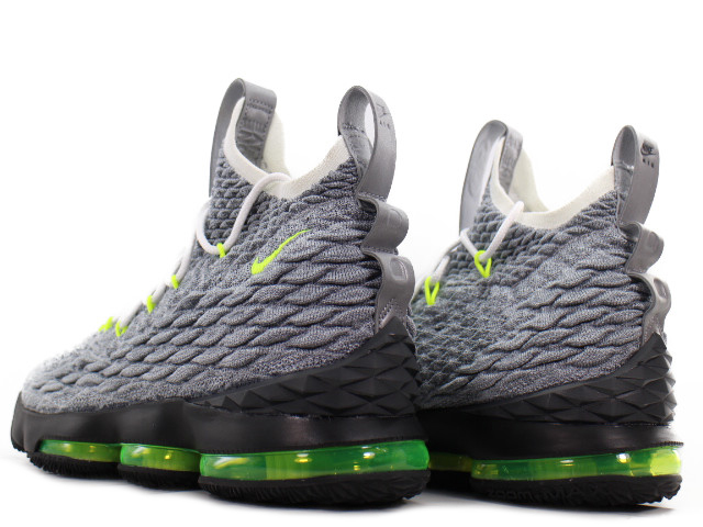 LEBRON 15 KSA AR4831-001 - 2