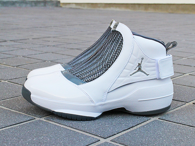AIR JORDAN 19 RETRO “FLINT GREY/MELO”01