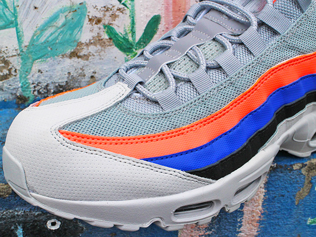 AIR MAX 95 ESSENTIAL “PURE PLATINUM/BLACK/MANGO”01