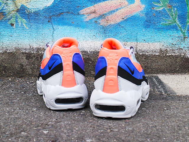 AIR MAX 95 ESSENTIAL “PURE PLATINUM/BLACK/MANGO”01