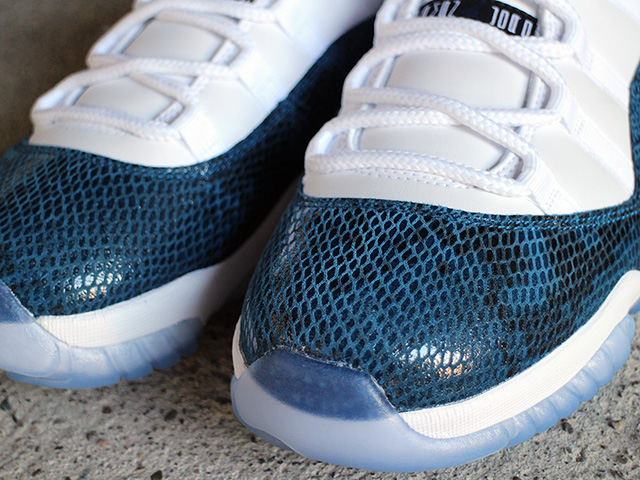 AIR JORDAN 11 RETRO LOW LE “SNAKESKIN 2019”01